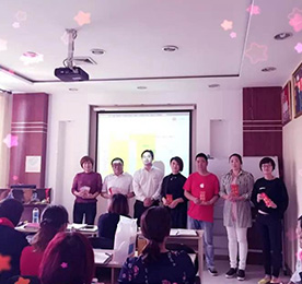 成功不是一朝一夕获得的，正如荀子所说：不积跬步，无以致千里，不积小流，无以成江海。而在坚持奋斗、坚信成功的路上，除了个人的努力，同样离不开团队的支持。
本期“精彩777盛世国际人”的主人公是777盛世国际集团旗下777盛世国际手机前黄联通店长——王维。
